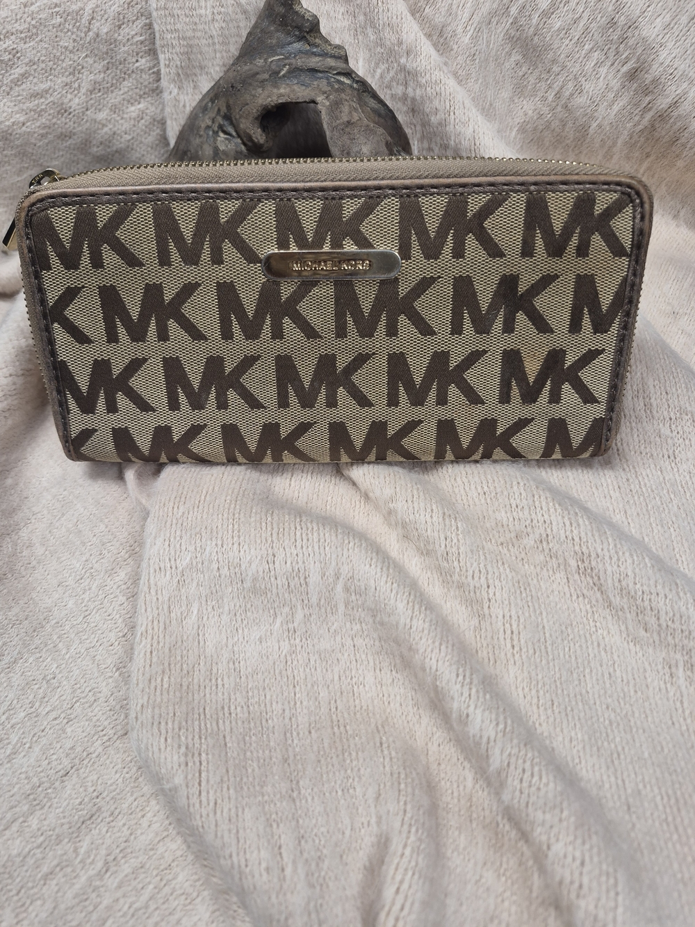 MICHAEL KORS Brown Logo Zip Wallet